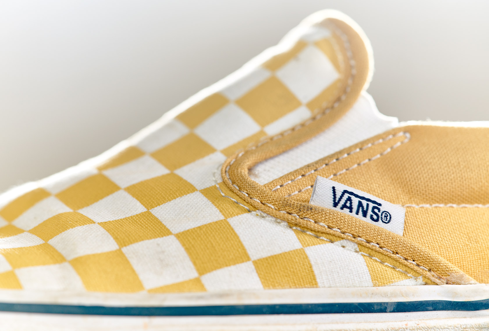 Product Photography Vans Classic Shoes Slip-on Yellow Checker Classic