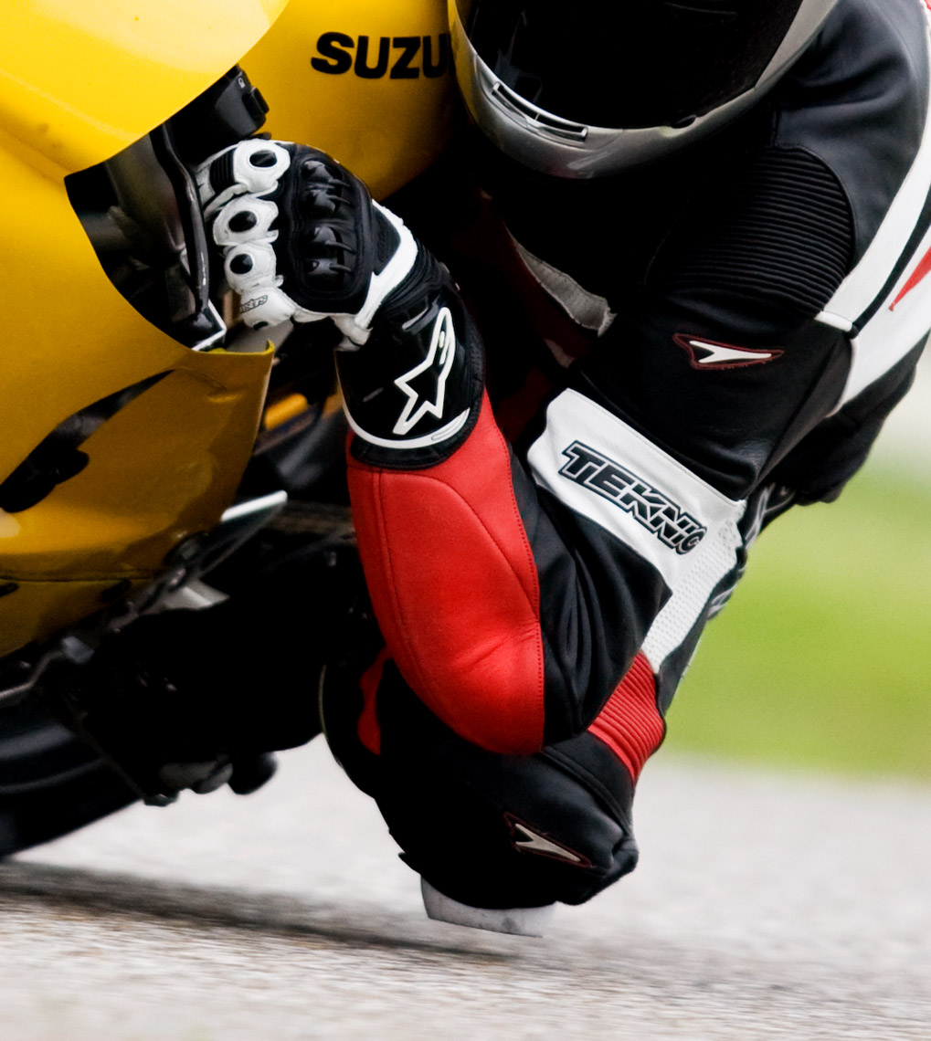16 Location Photography Race Track Knee Down Grand Prix European Style