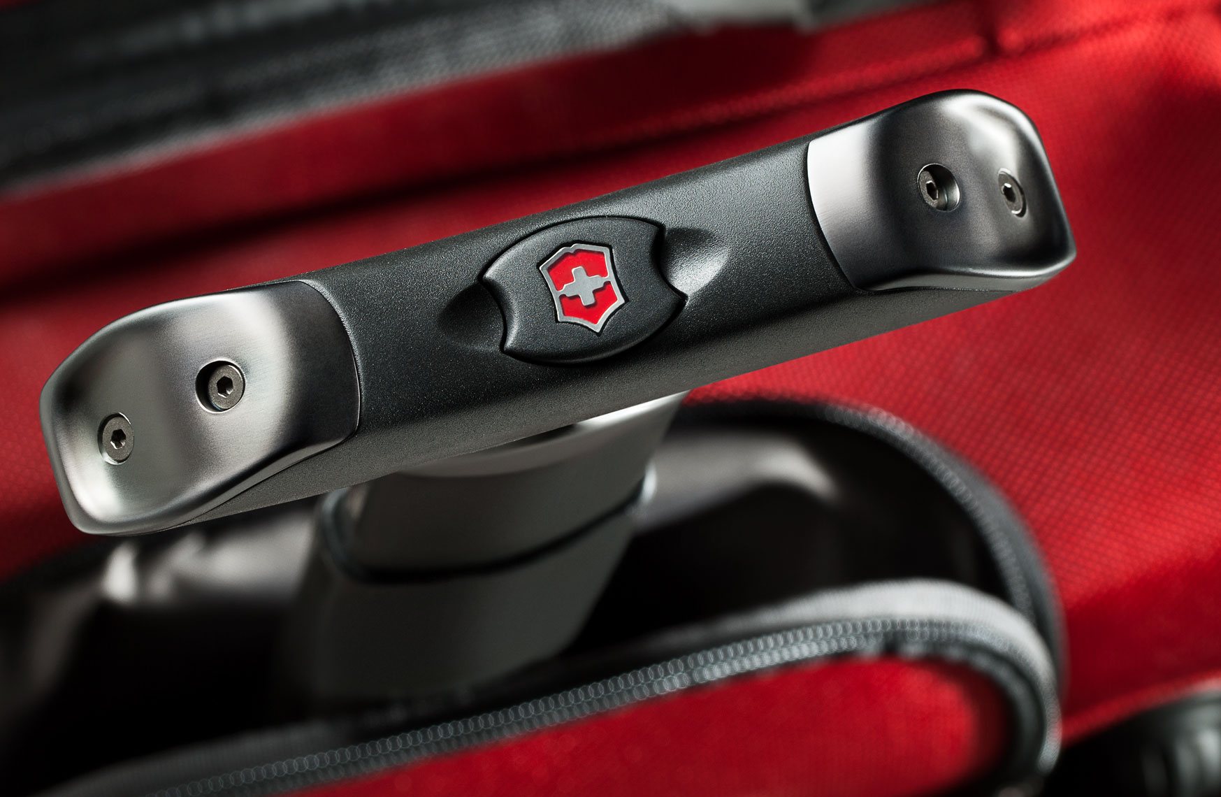 Product Photography Gear Victoronix Luggage Travel Beauty Detail Handle Red Metal Chicago